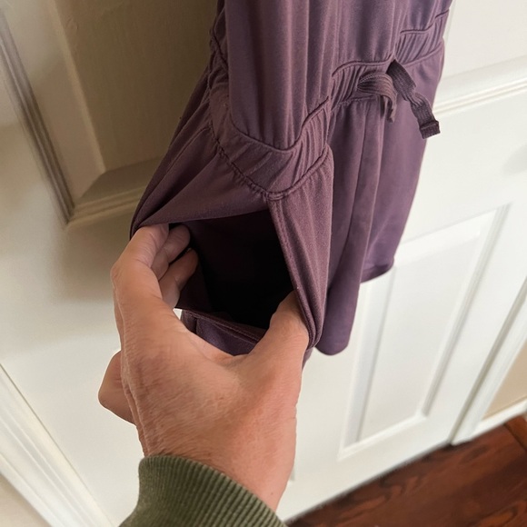 Abercrombie & Fitch Sleeveless Traveler Romper in Purple/Gray Size 13/14 - Picture 3 of 9